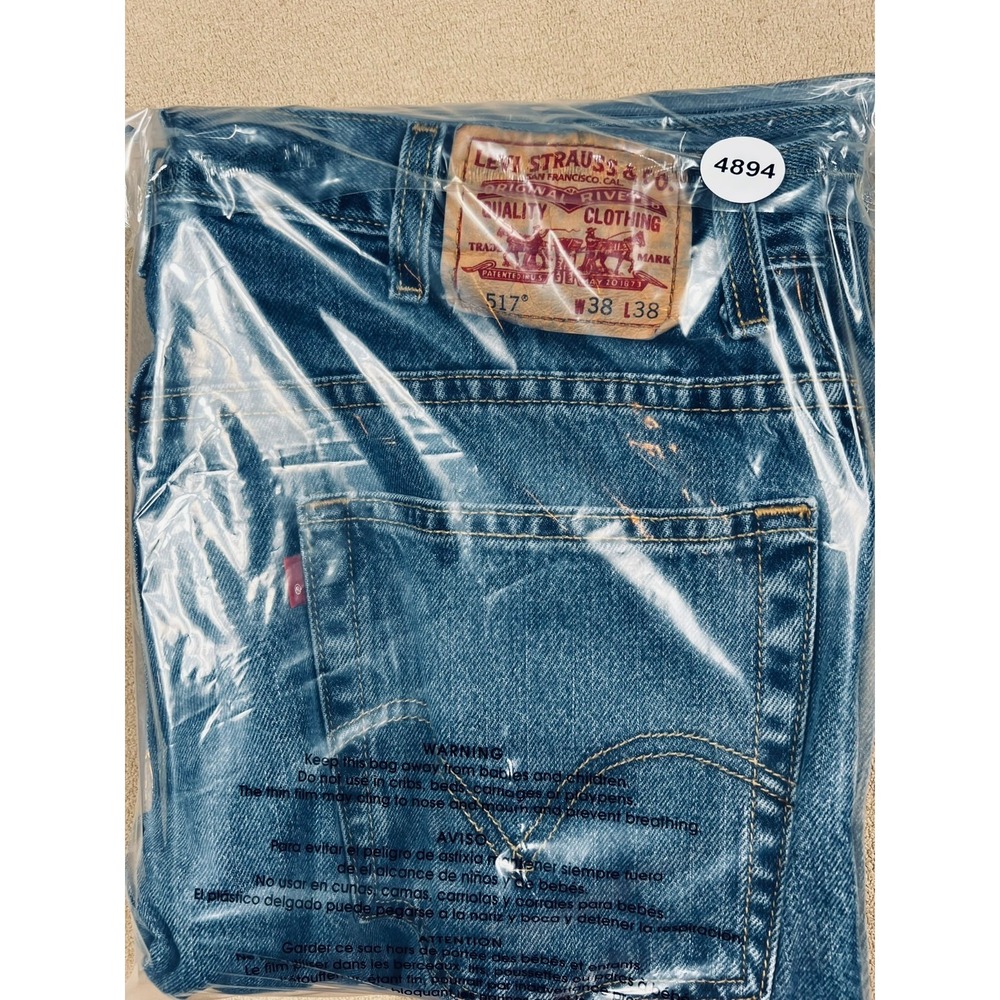 Levi's 517 Boot Cut Jeans Mens 38x38 (36x34 Actual) Blueโ Denim Medium Wash READ - Picture 13 of 15